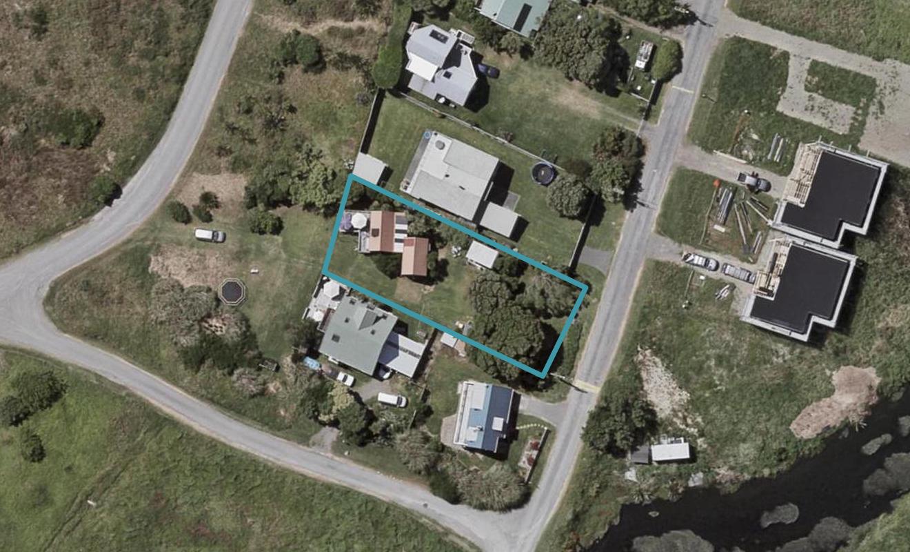 51 Kapiti Lane, Otaki Beach, Otaki - Carousel 1