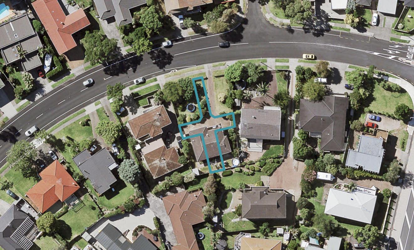 10D Prince Regent Drive, Half Moon Bay, Auckland - Carousel 1