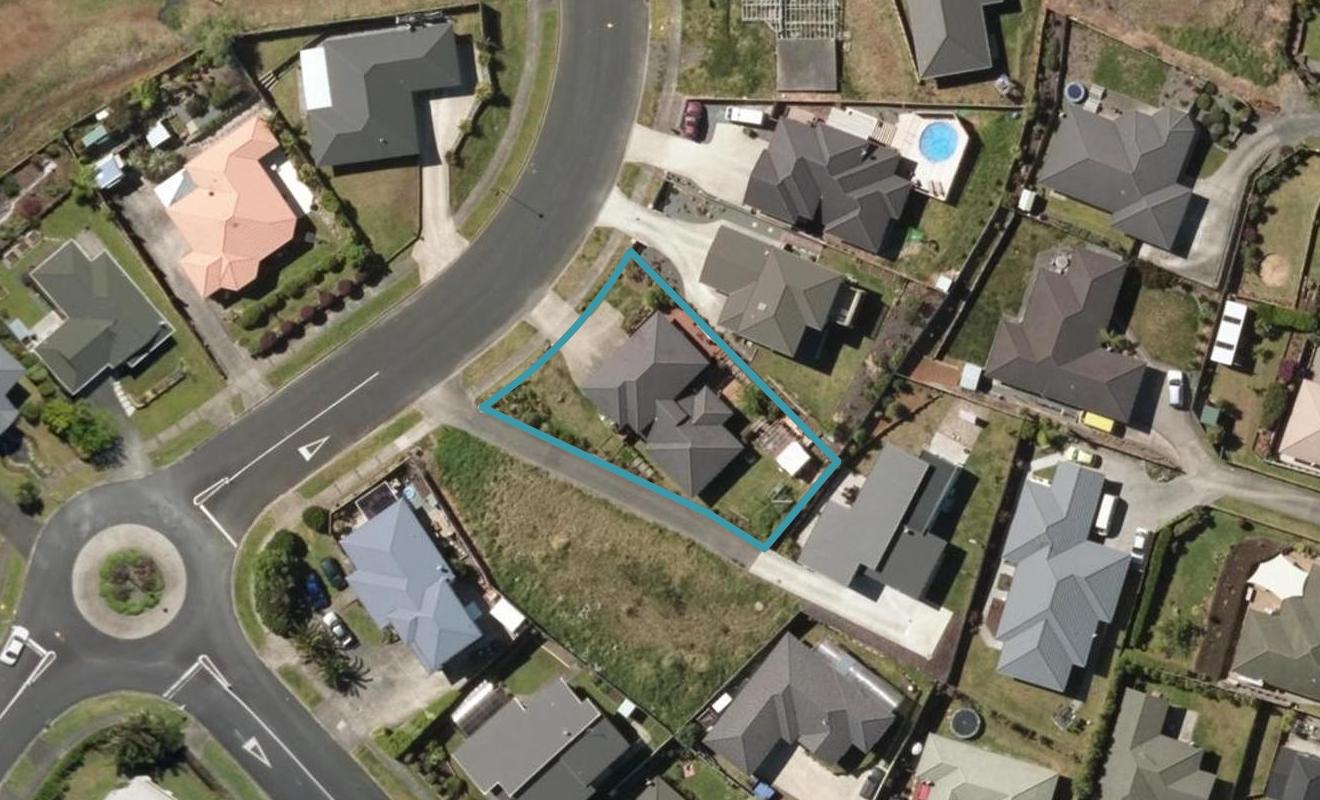 28 Pebble Beach Boulevard, Kamo, Whangarei - Carousel 1
