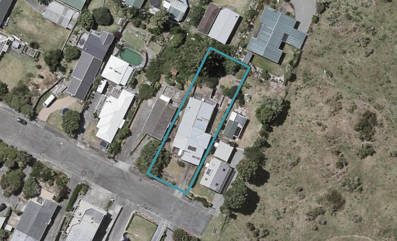 46 Manuka Street, Otaki Beach, Otaki - Carousel 1