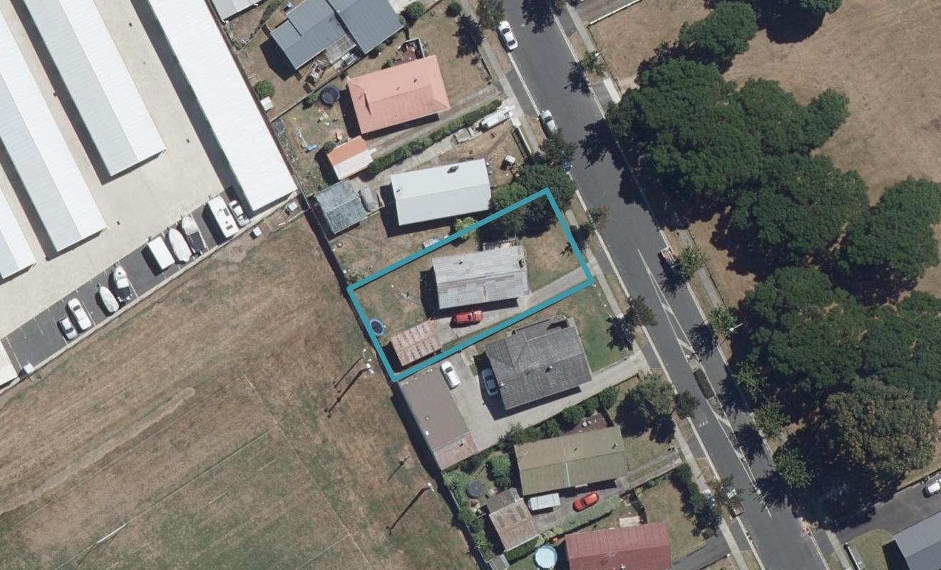 47 Rhonda Avenue, Deanwell, Hamilton - Carousel 1