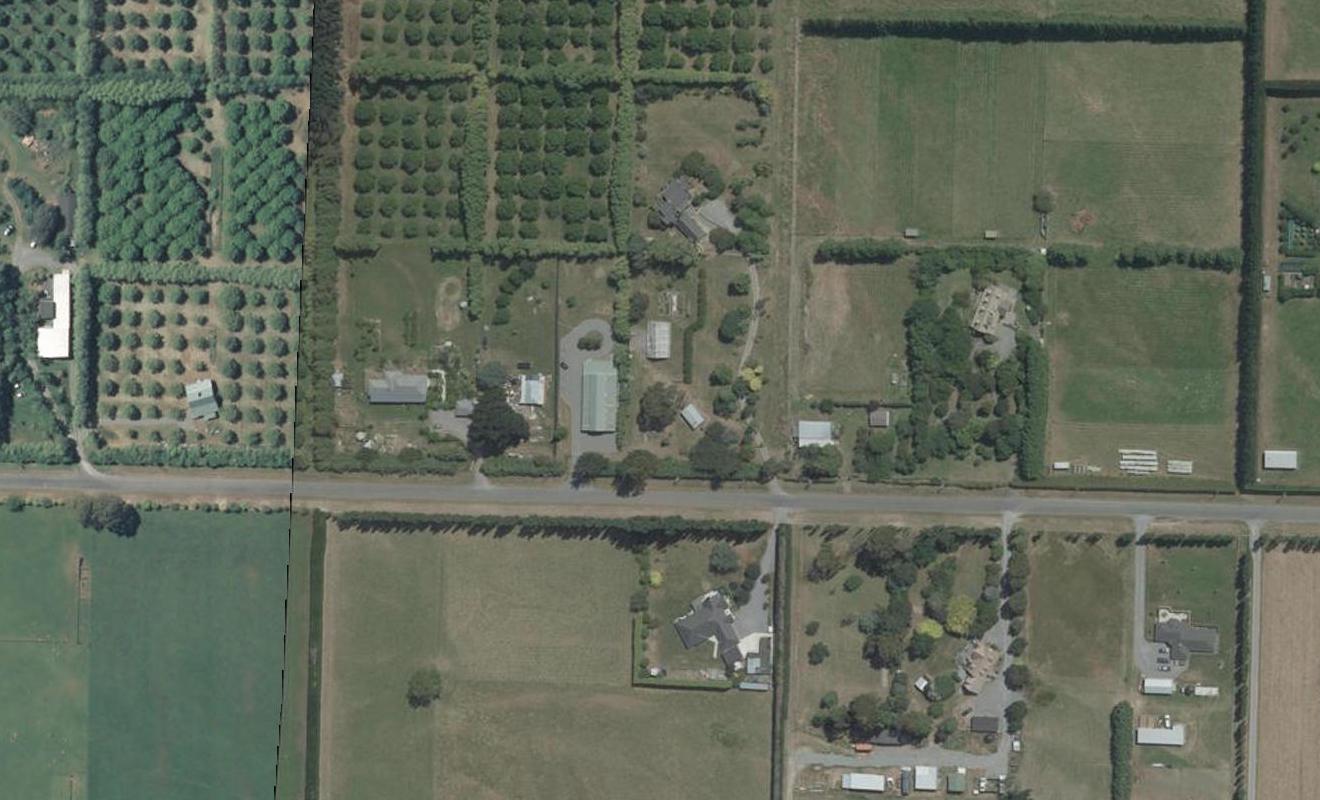 114 Tricketts Road, Christchurch - Carousel 1