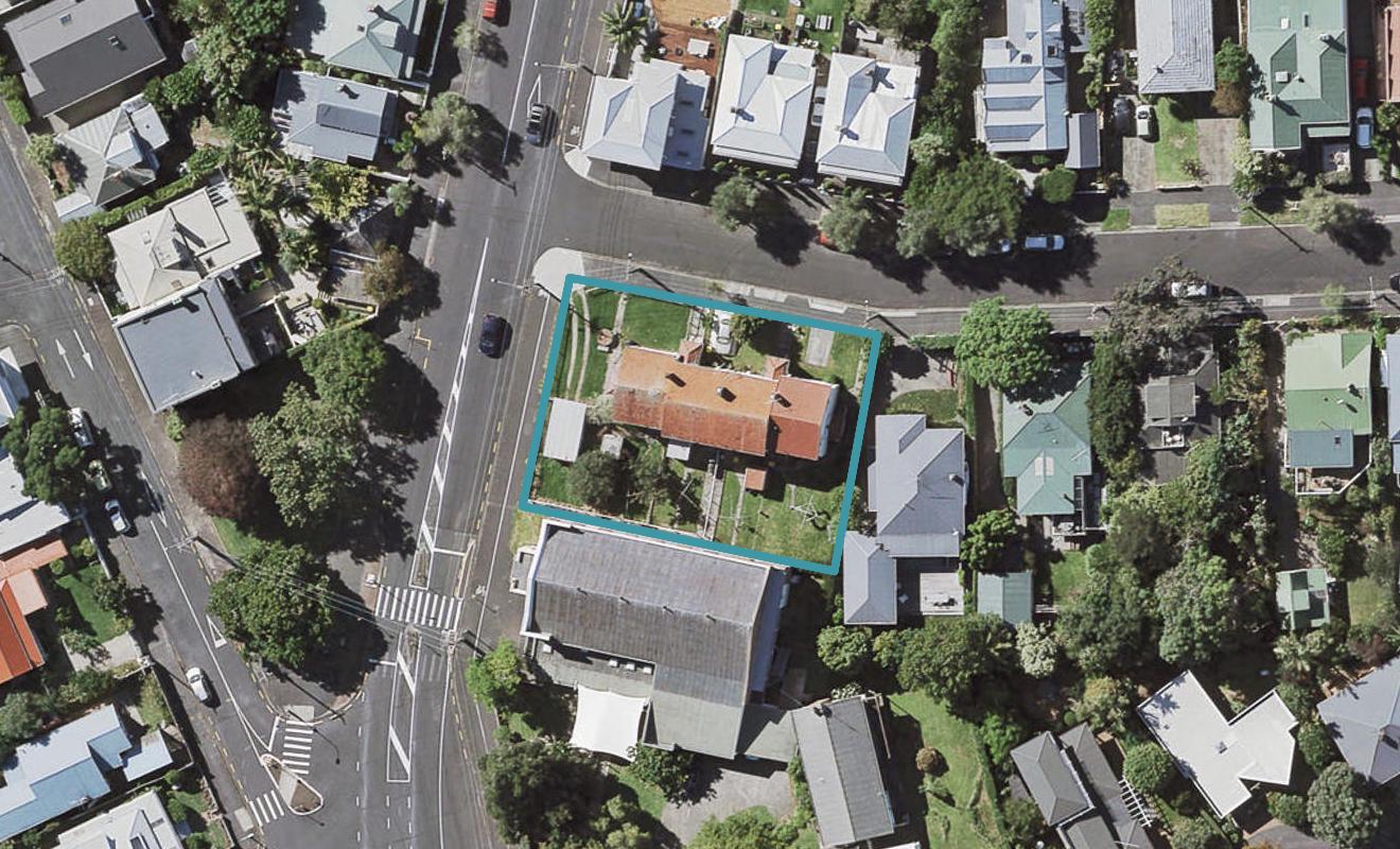 2/0 Domain Street, Devonport, Auckland - Carousel 1