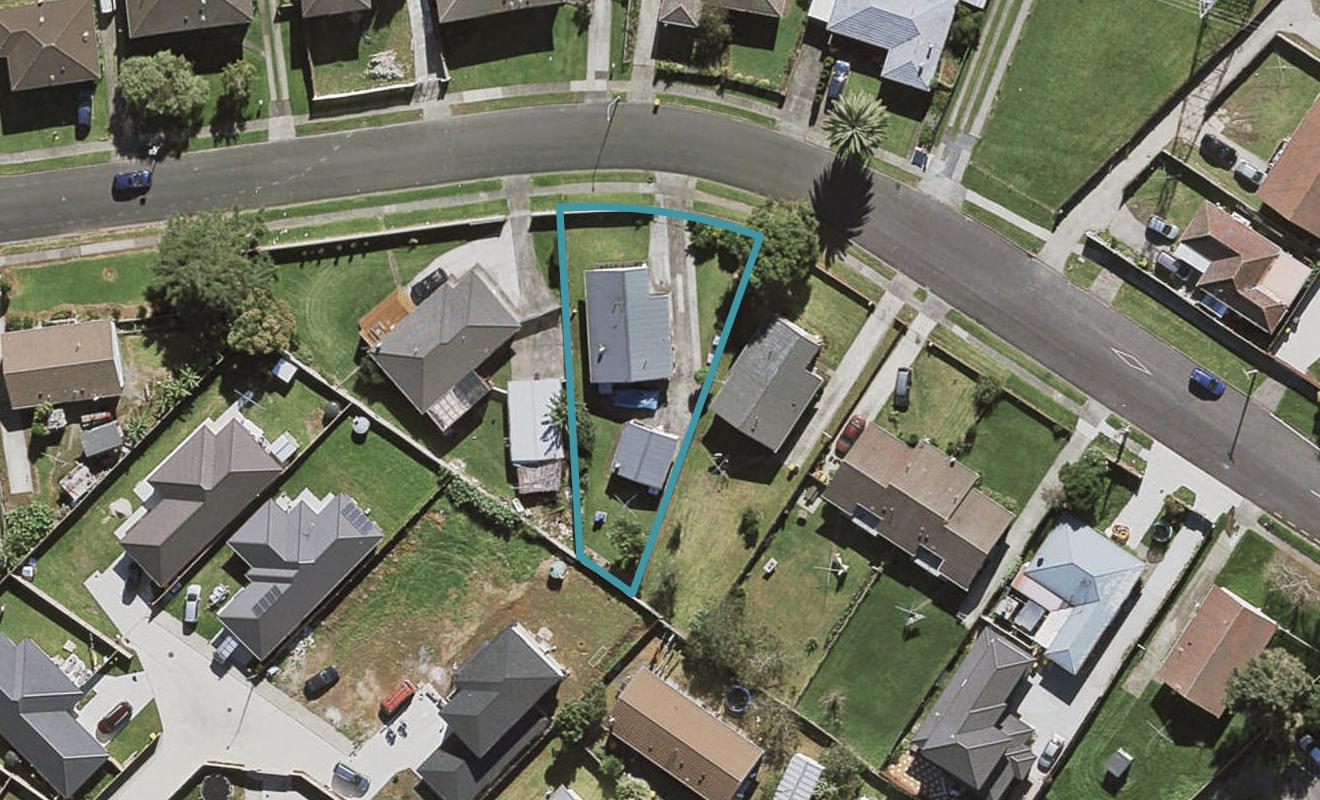 28 Ferguson Street, Mangere East, Auckland - Carousel 1