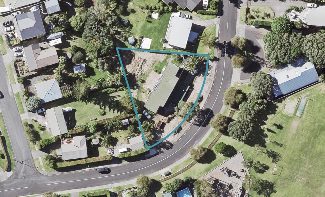 56 Craig Road, Maraetai, Auckland - Carousel 1