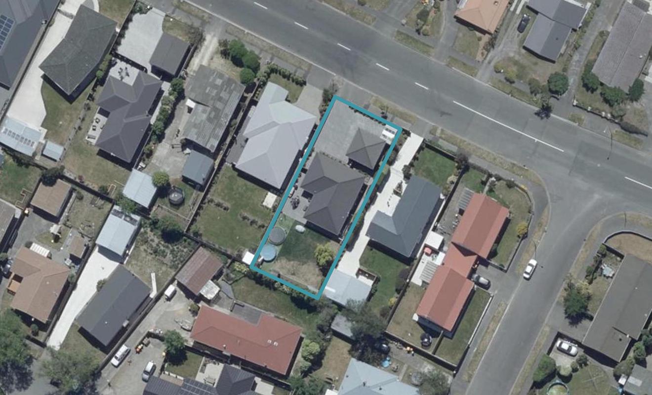 145 Queenspark Drive, Parklands, Christchurch - Carousel 1