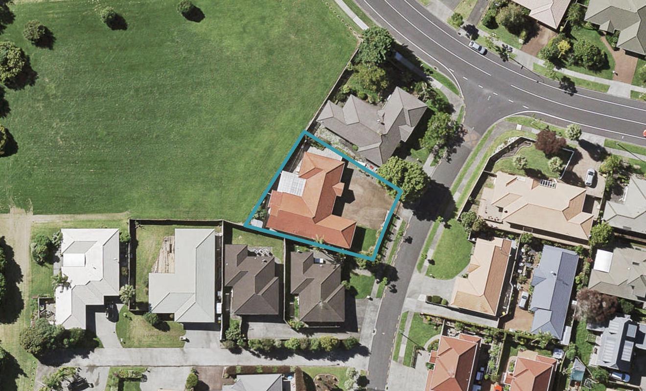3 Bard Place, Golflands, Auckland - Carousel 1