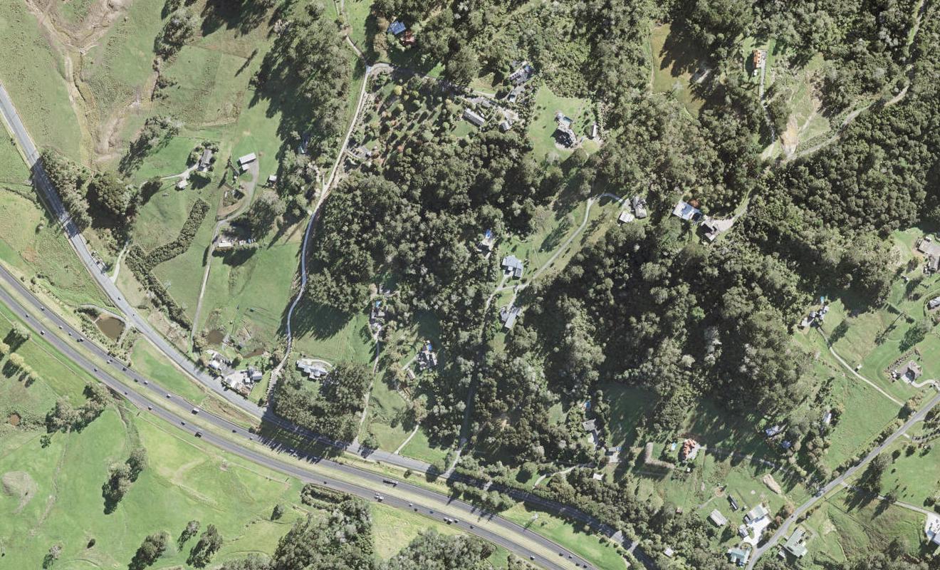 1455 East Coast Road, Albany - Carousel 1