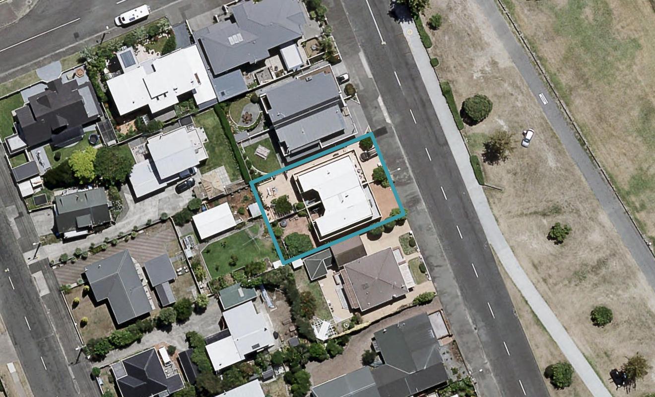 2/33 Ferguson Avenue, Westshore, Napier - Carousel 1