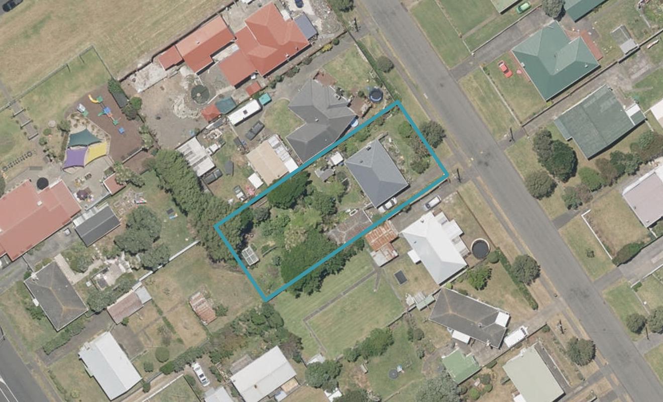43 Hood Street, Castlecliff, Whanganui - Carousel 1