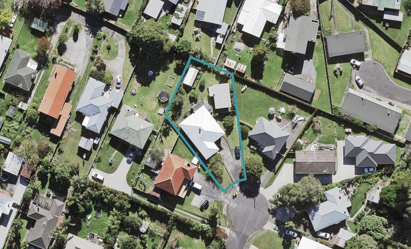 3 Maunder Place, New Lynn, Auckland - Carousel 1