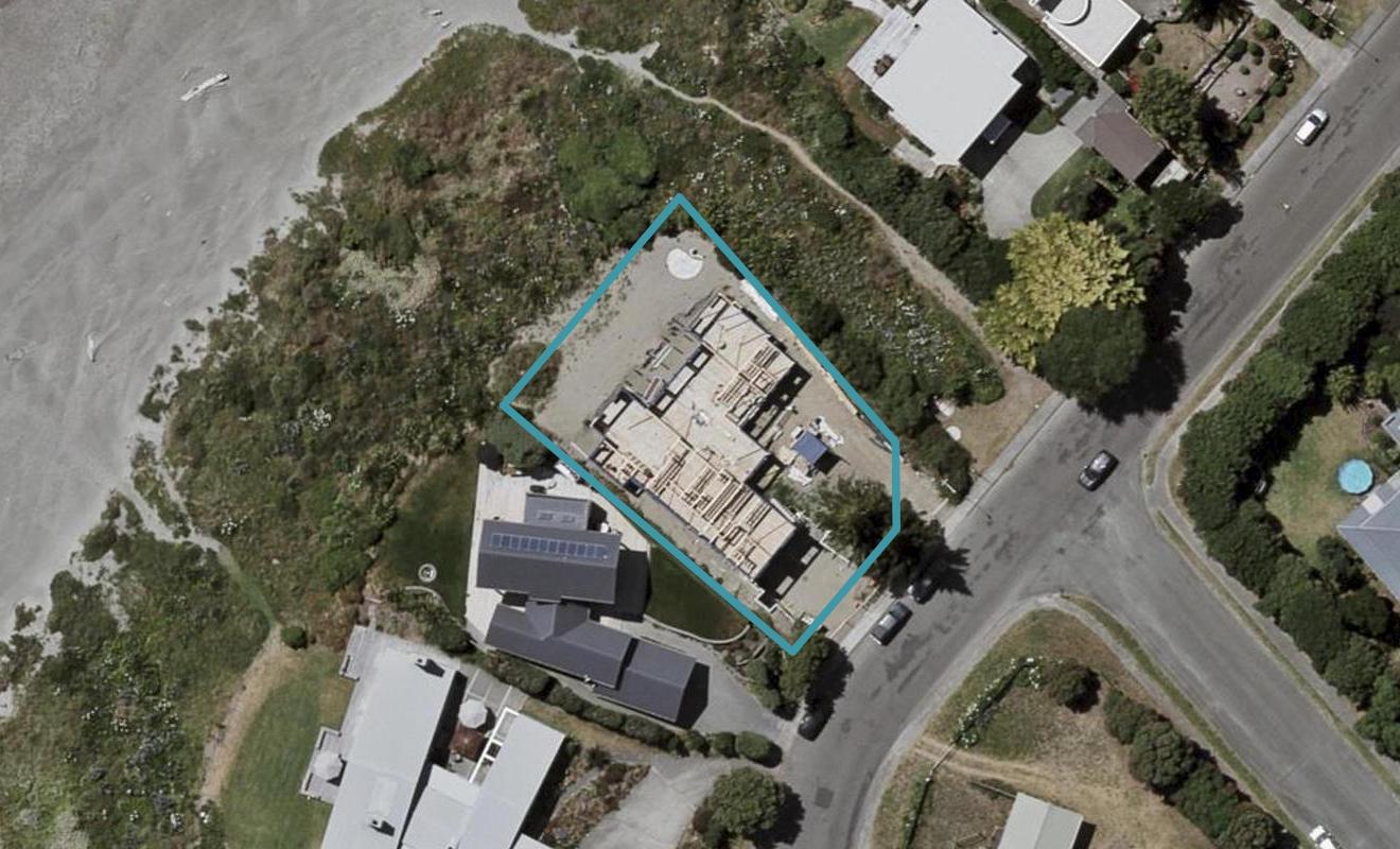 65 Field Way, Waikanae Beach, Waikanae - Carousel 1