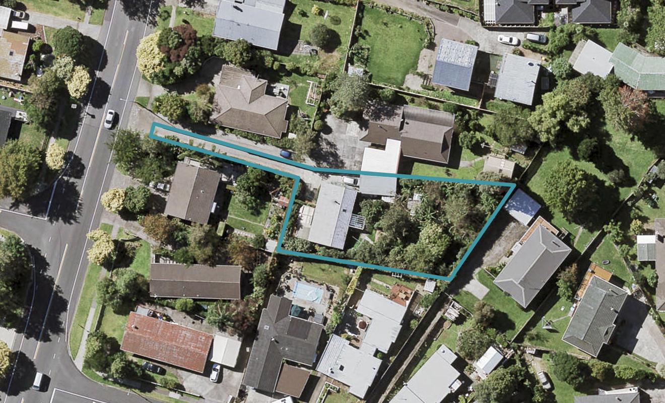 62B Gossamer Drive, Pakuranga Heights, Auckland - Carousel 1