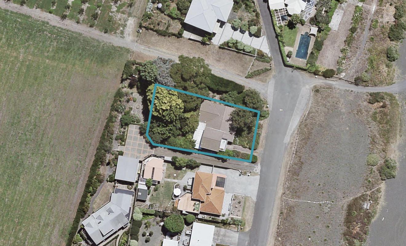 83 Le Quesne Road, Bay View, Napier - Carousel 1