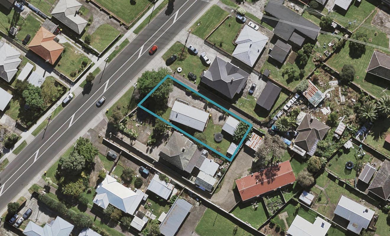 310A Massey Road, Mangere East, Auckland - Carousel 1