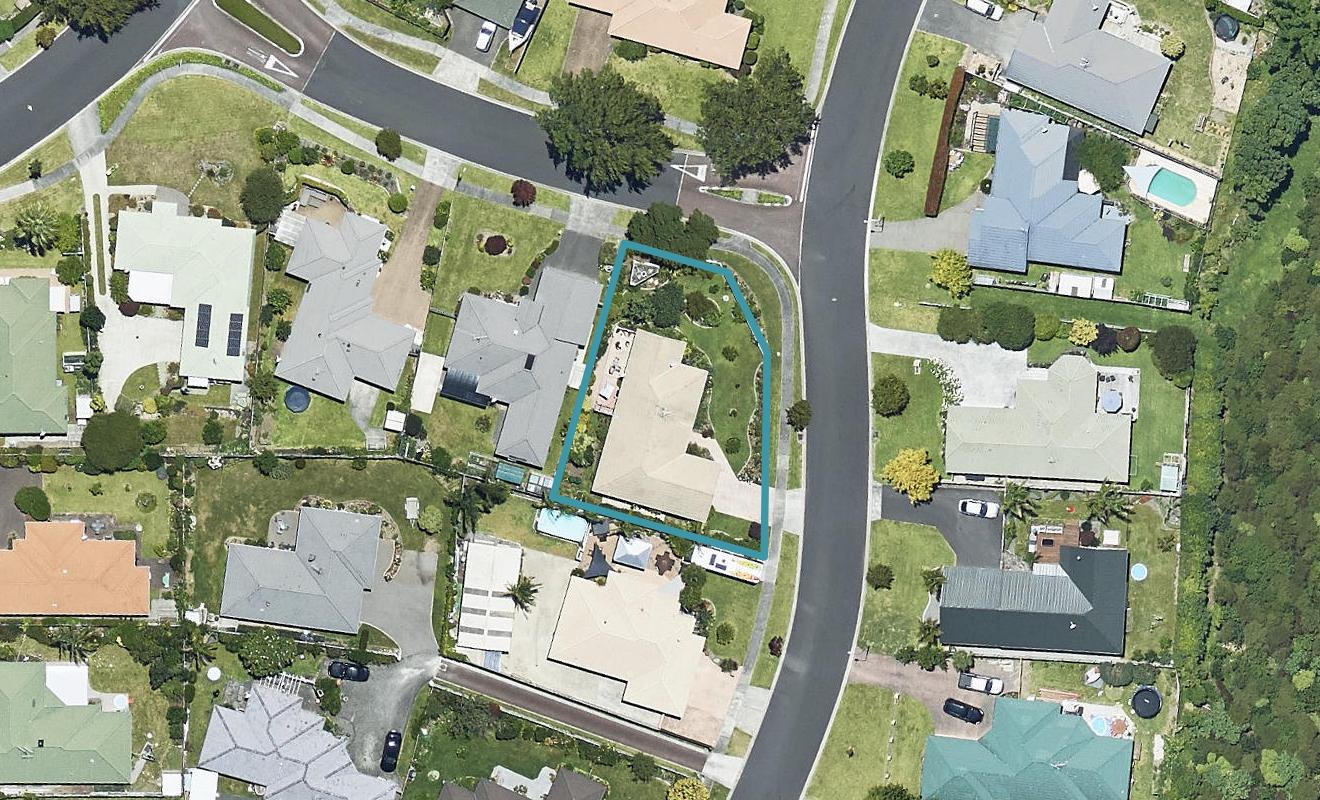 2 Mahonia Place, Pyes Pa, Tauranga - Carousel 1