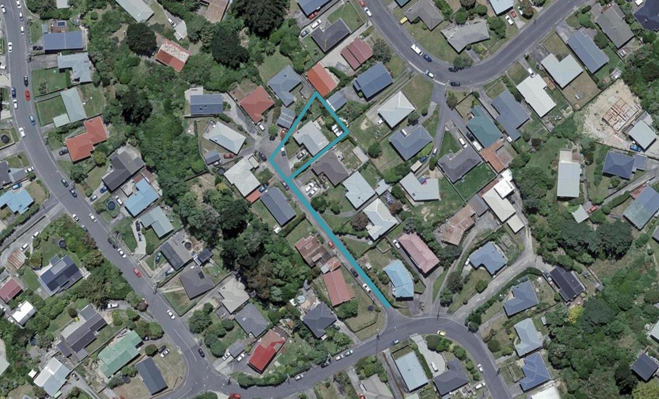10 Dunmail Way, Newlands, Wellington - Carousel 1