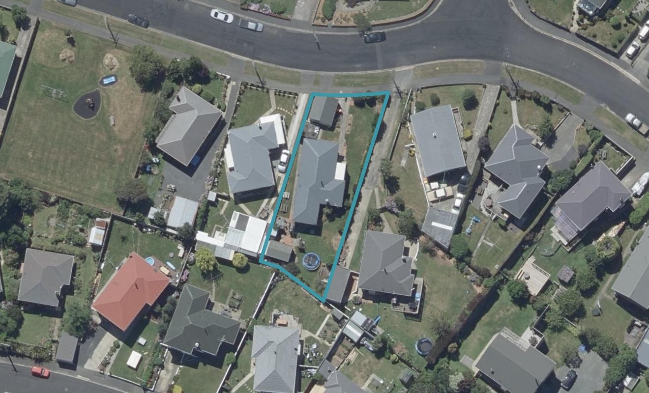 42 Gilkison Street, Halfway Bush, Dunedin - Carousel 1