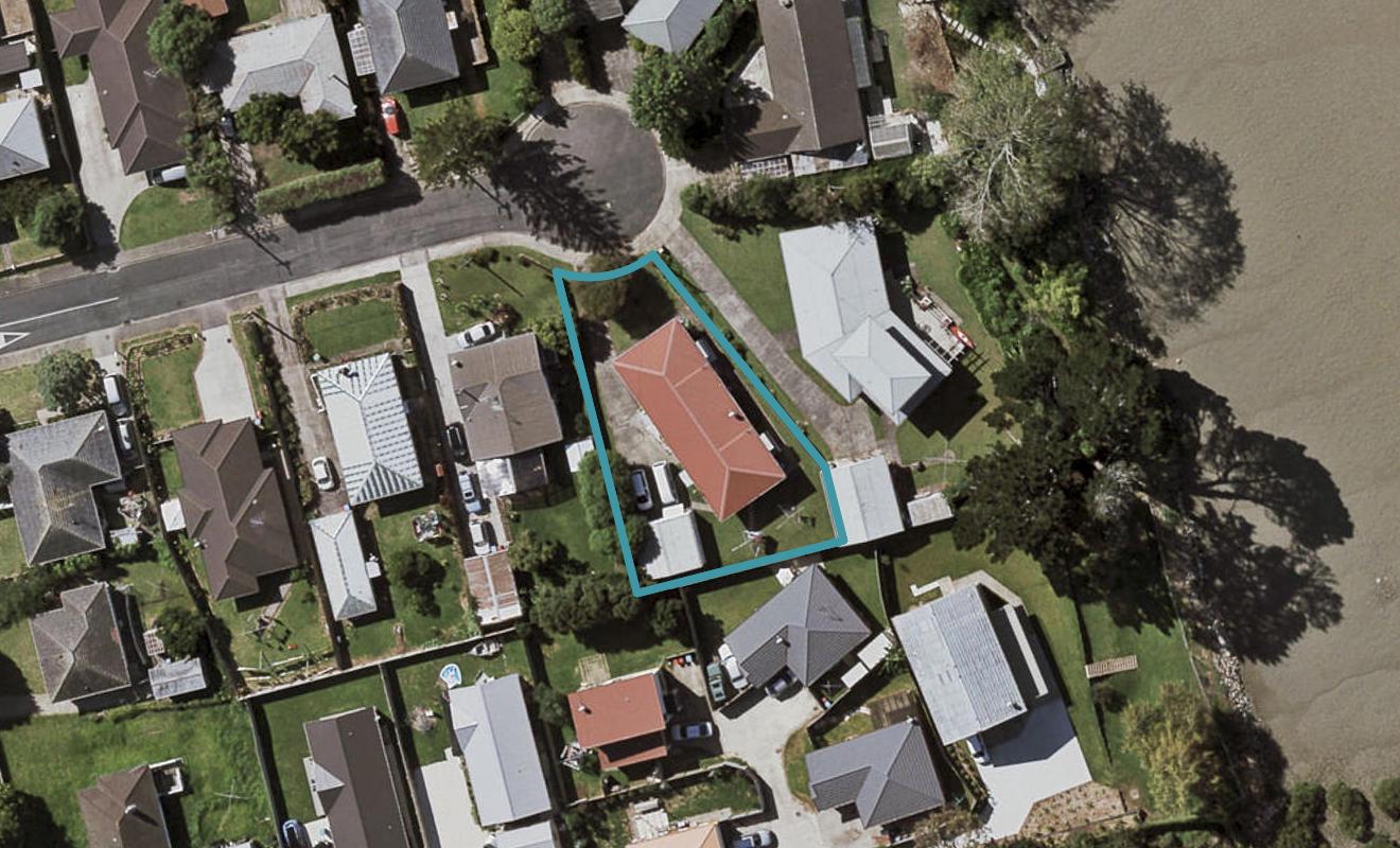 2/5 Chatfield Avenue, Otahuhu, Auckland - Carousel 1