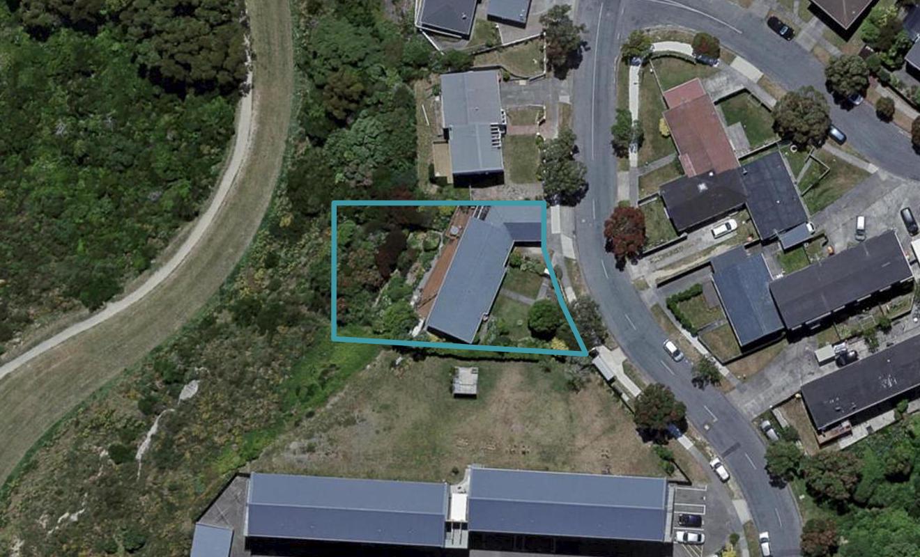 23 Kaikoura Street, Maupuia, Wellington - Carousel 1