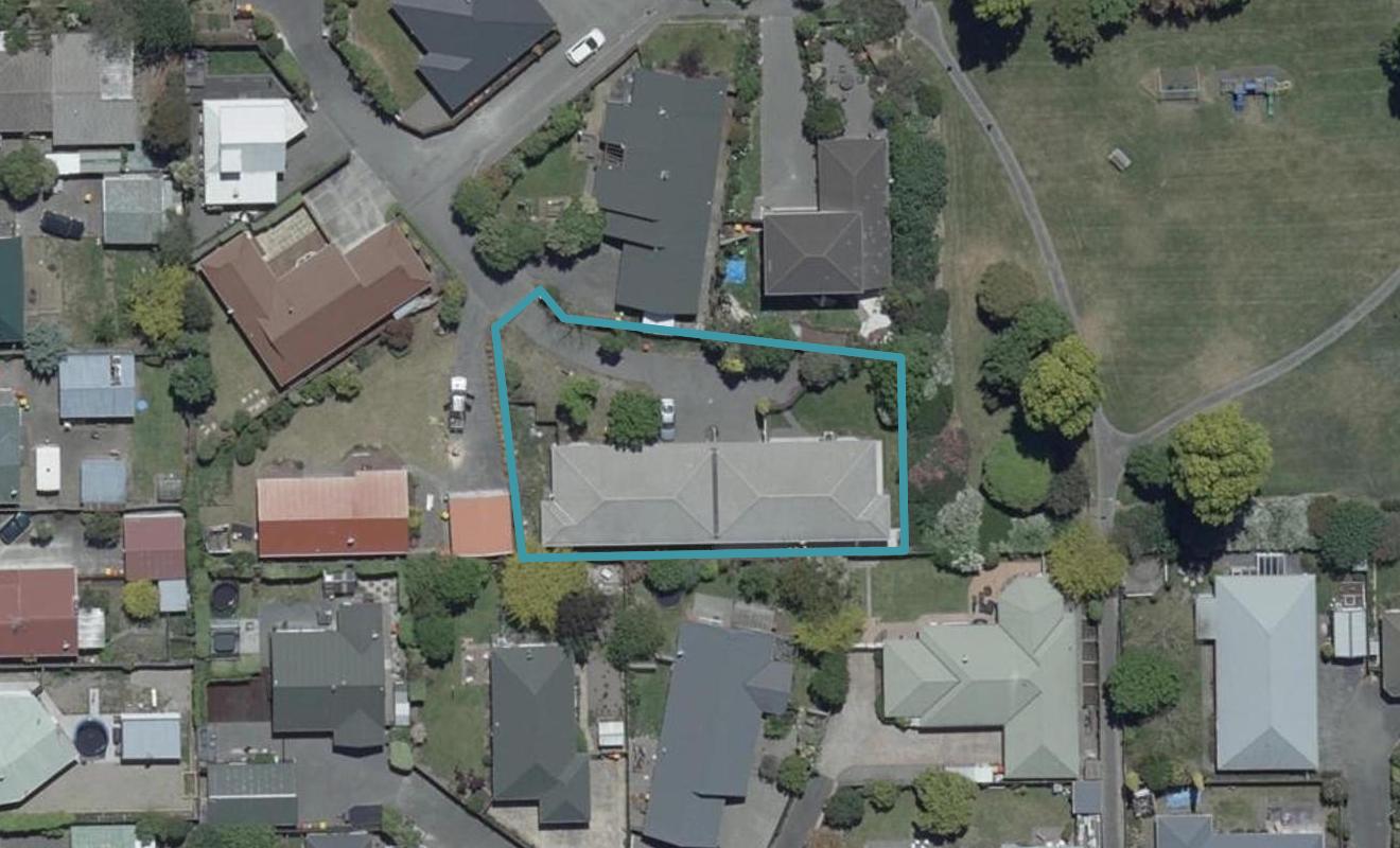 2/16 Arden Place, Parklands, Christchurch - Carousel 1