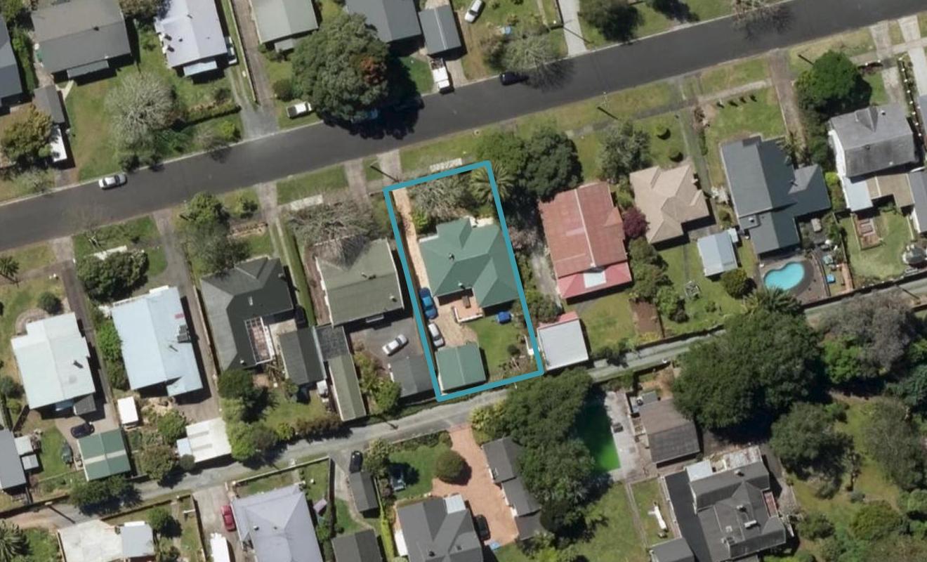 9 Oranga Road, Kensington, Whangarei - Carousel 1