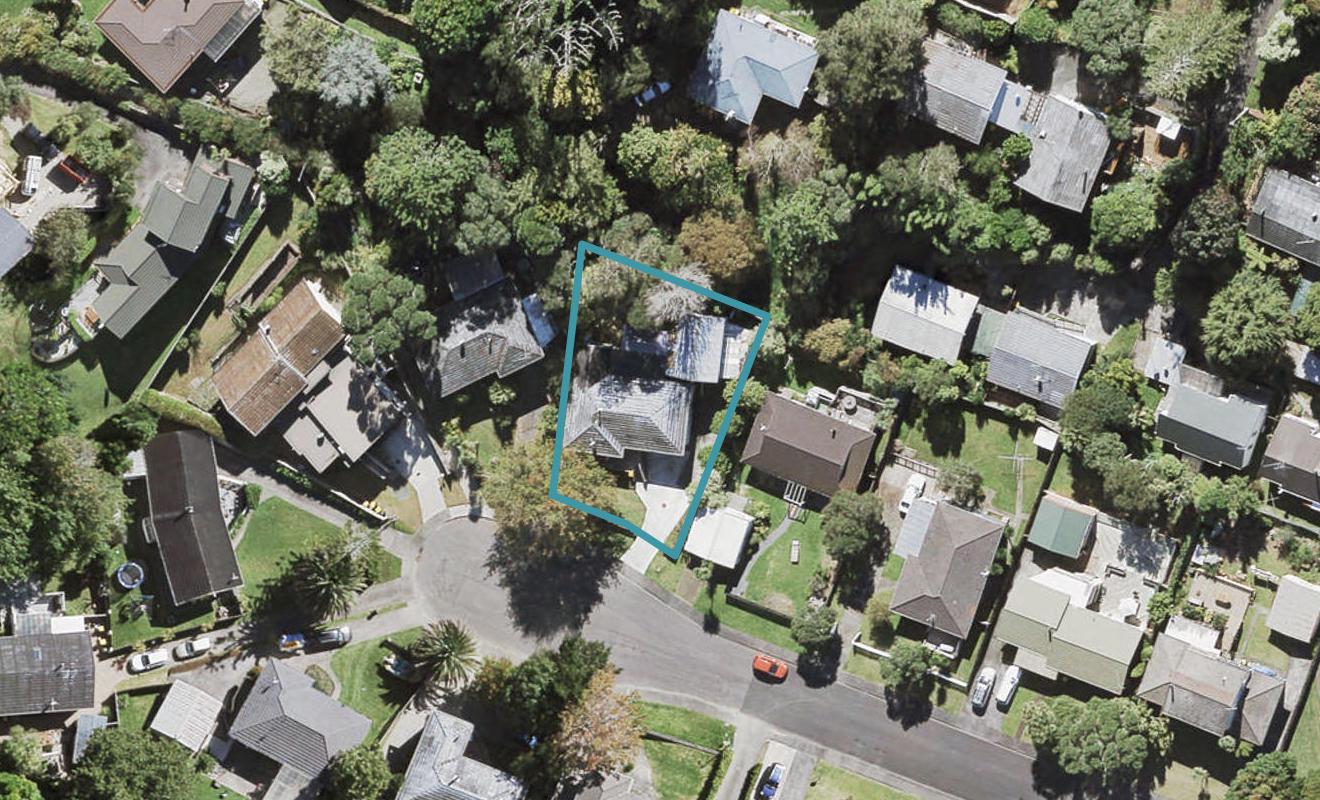 31 Lemnos Place, Titirangi, Auckland - Carousel 1