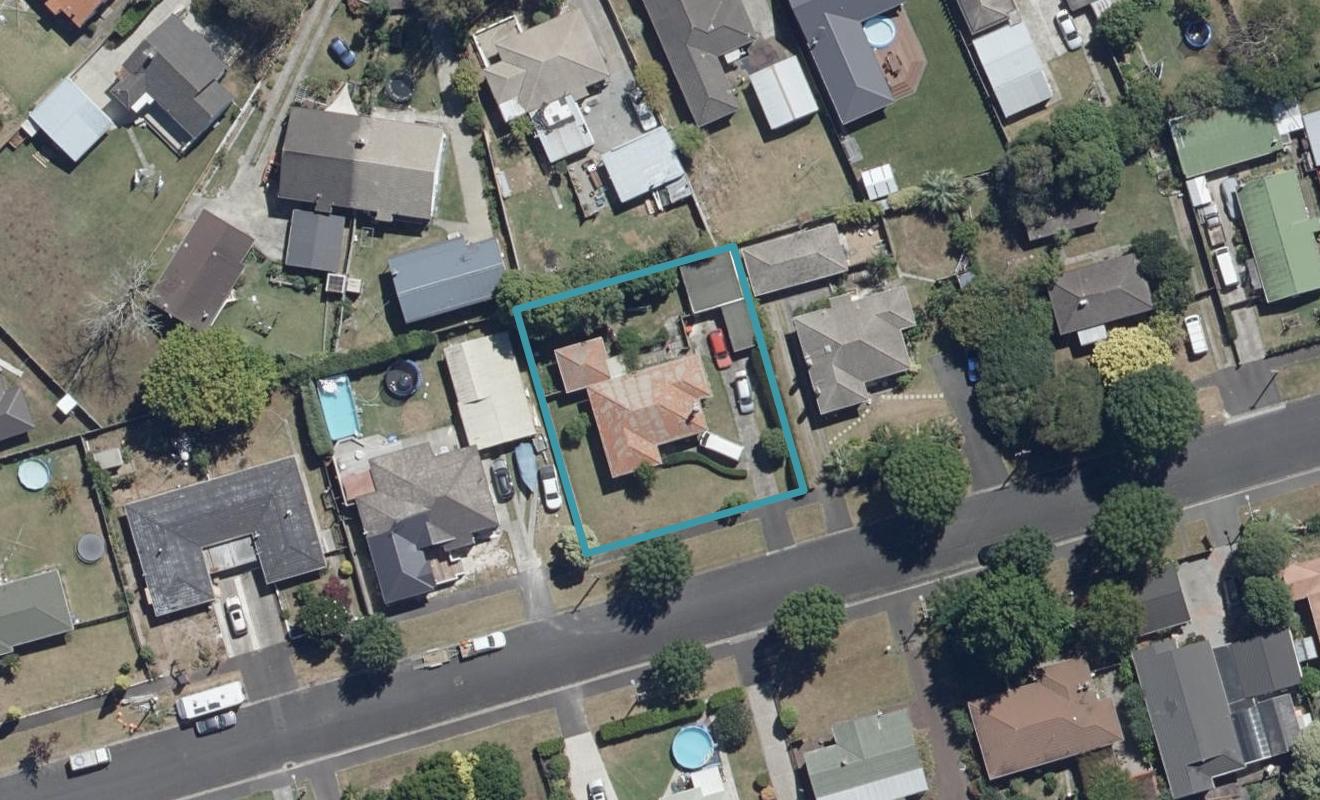 10 Verel Street, Fairfield, Hamilton - Carousel 1