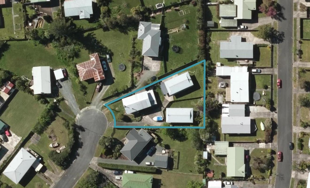 8B Nikau Place, Parahaki, Whangarei - Carousel 1