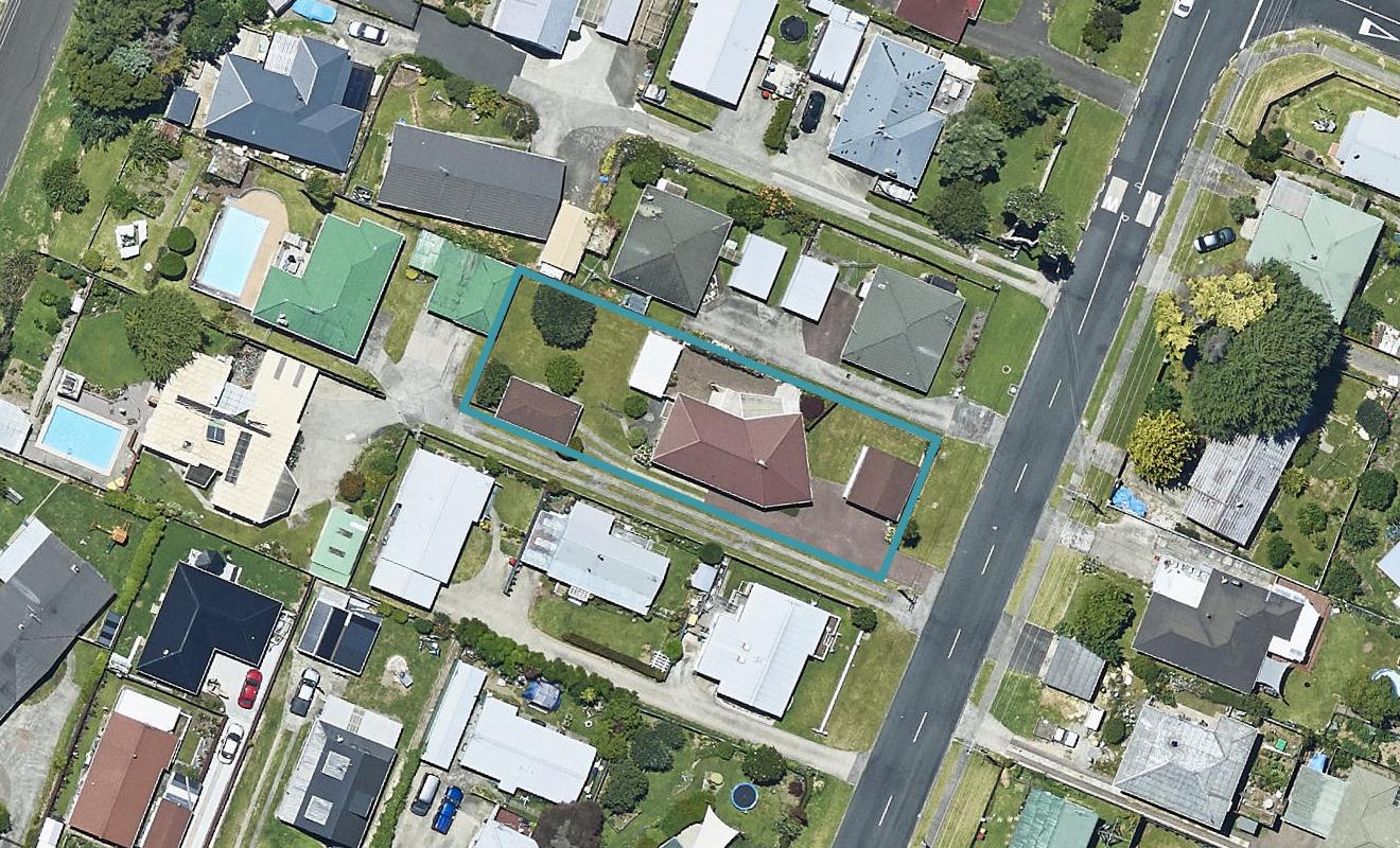 27 Coopers Road, Gate Pa, Tauranga - Carousel 1