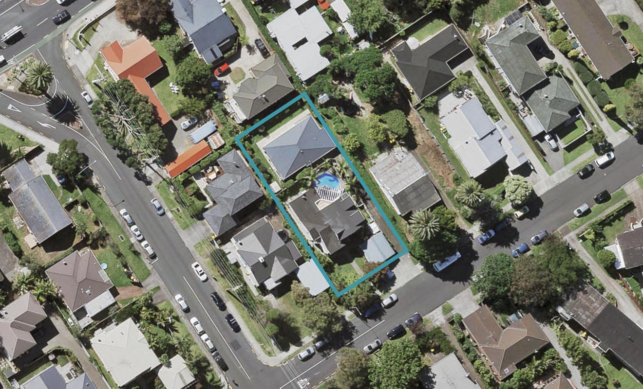 1/19 Napier Avenue, Takapuna, Auckland - Carousel 1