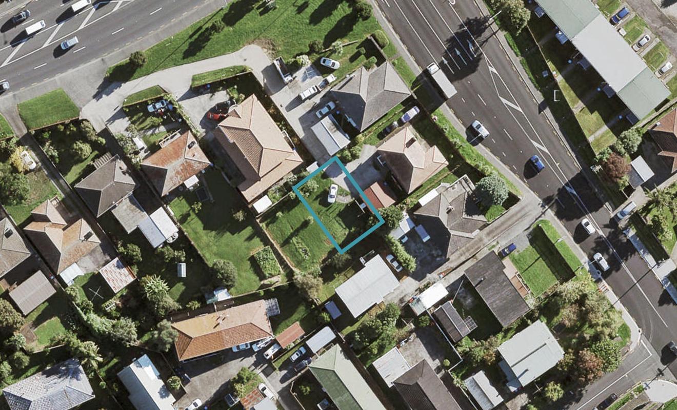 301C Richardson Road, New Windsor, Auckland - Carousel 1
