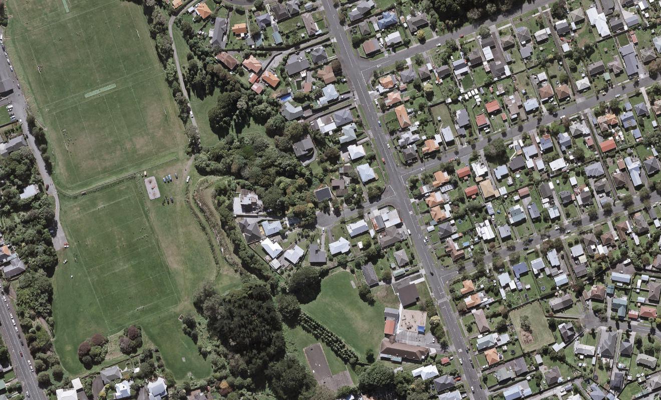 8 Torbay Street, Brooklands, New Plymouth - Carousel 1