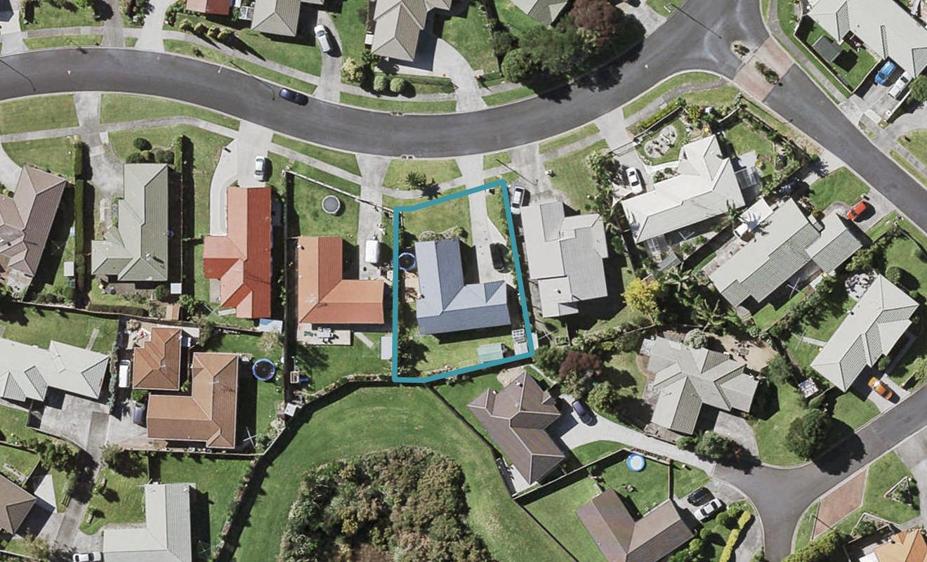 12 Davington Way, Burswood, Auckland - Carousel 1