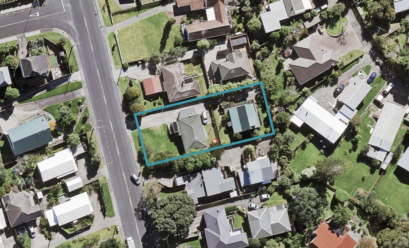 2/77 Birkdale Road, Birkdale, Auckland - Carousel 1