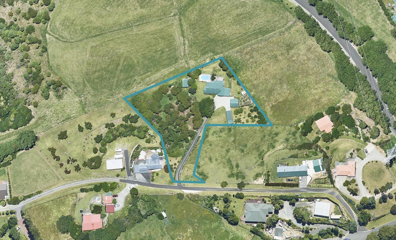 4B Penny Place, Welcome Bay, Tauranga - Carousel 1