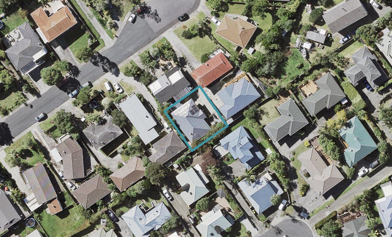57A Lavery Place, Sunnynook, Auckland - Carousel 1