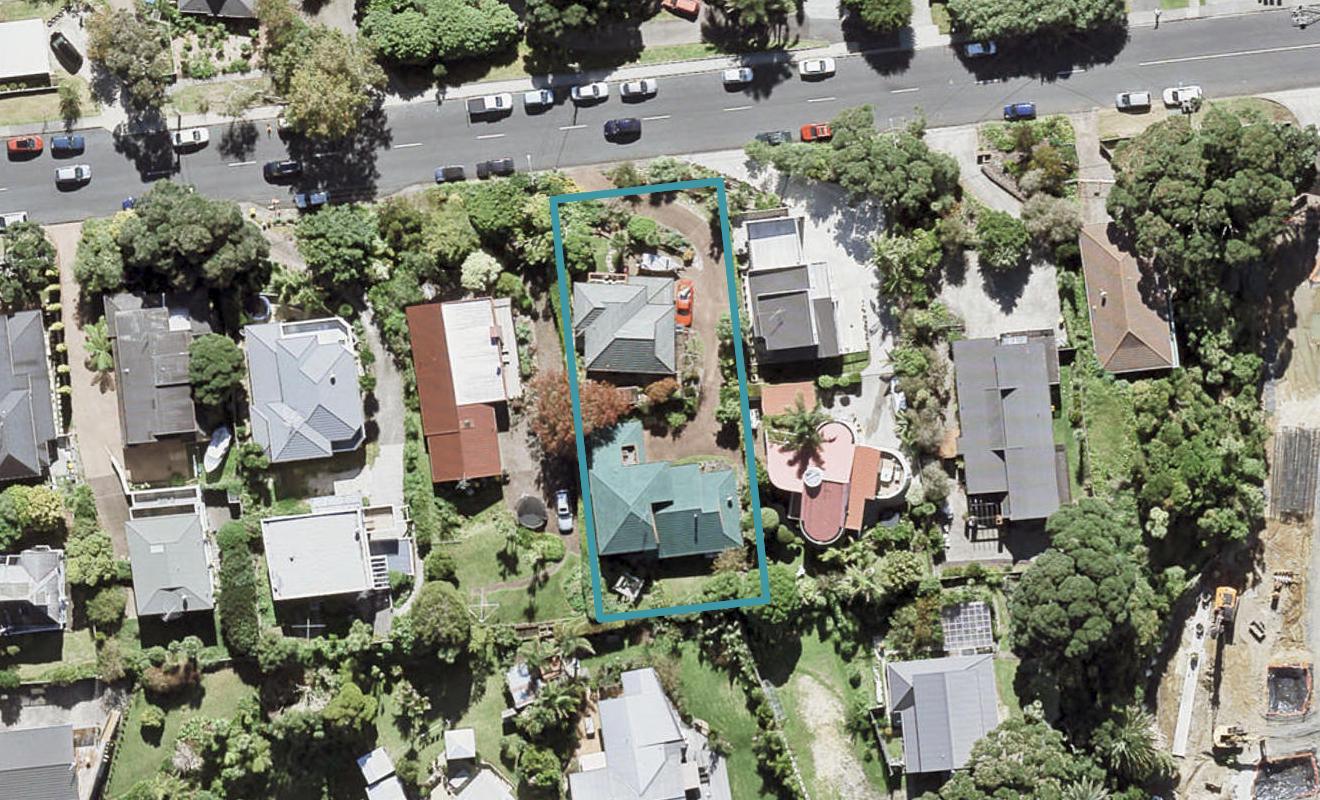 1/12 Valley Road, Browns Bay, Auckland - Carousel 1