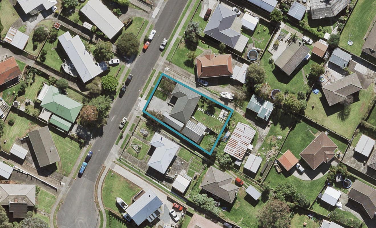 18 Lindis Place, Mangere Bridge, Auckland - Carousel 1