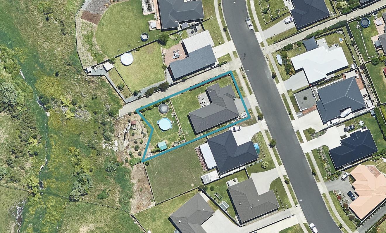 166 Ballintoy Park Drive, Welcome Bay, Tauranga - Carousel 1