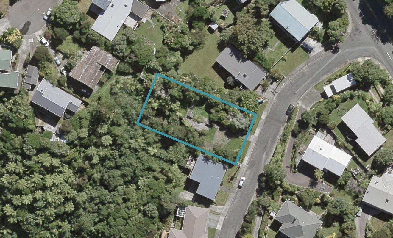 6 Vista Grove, Kelson, Lower Hutt - Carousel 1