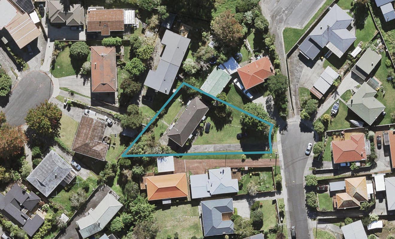 1/18 Sheehan Road, Te Atatu South, Auckland - Carousel 1