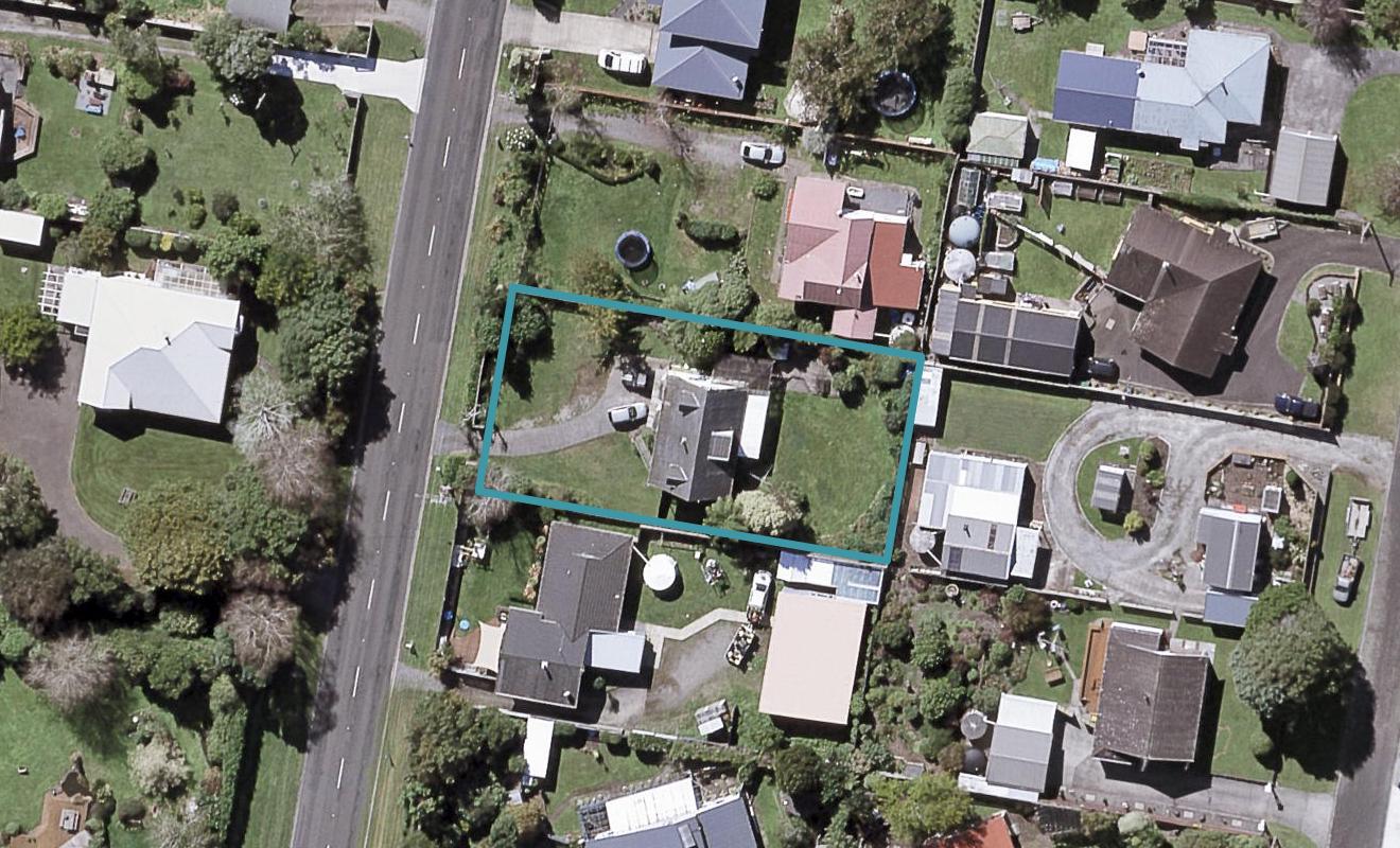 1261 Egmont Road, Egmont Village, New Plymouth - Carousel 1