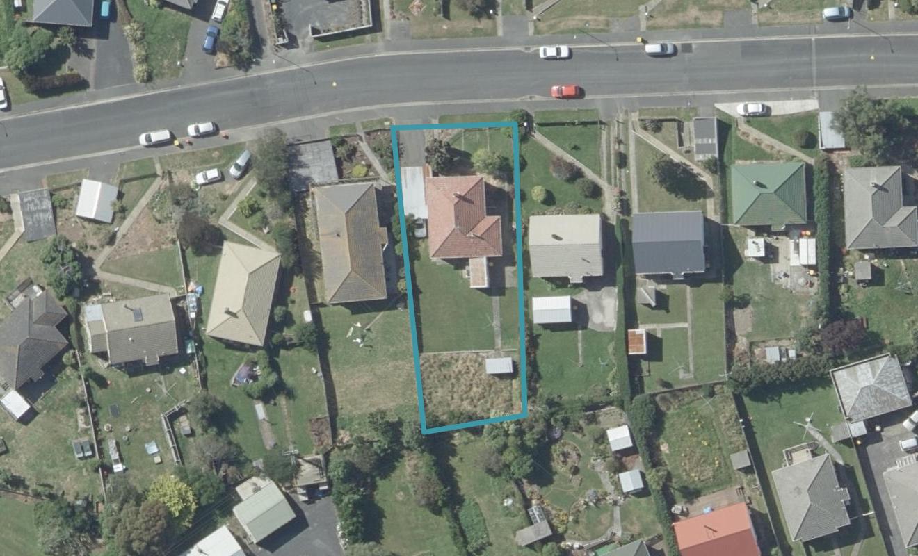 16 Clermiston Avenue, Corstorphine, Dunedin - Carousel 1