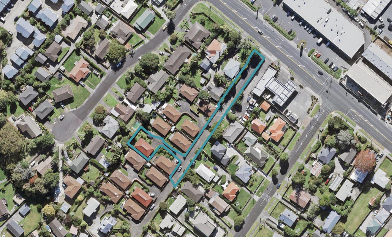 8/4074 Great North Road, Glen Eden, Auckland - Carousel 1
