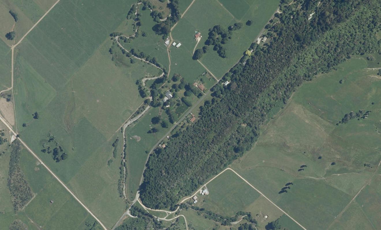 231 Packard Road, Motupipi - Carousel 1