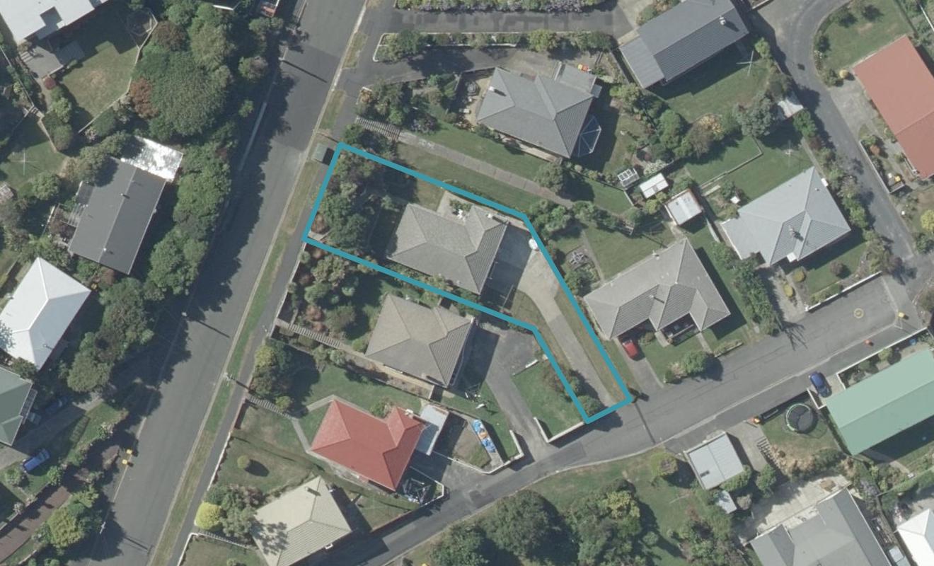 13 Seaview Terrace, Kew, Dunedin - Carousel 1