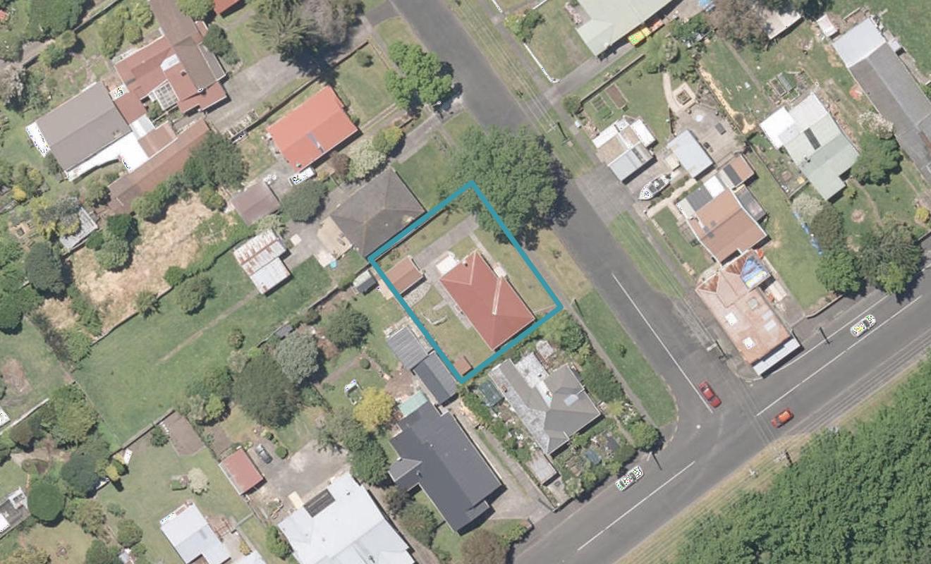 1A Lewis Avenue, Aramoho, Whanganui - Carousel 1