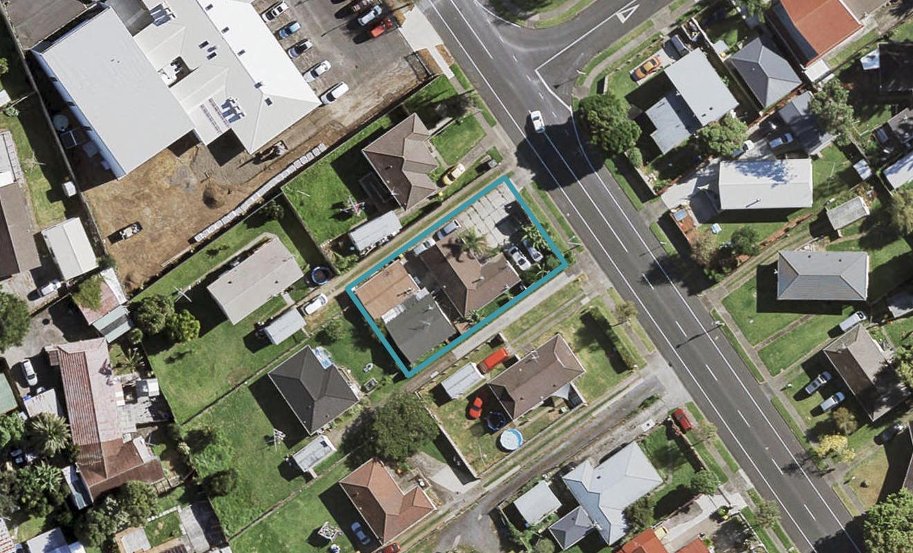 84 Rowandale Avenue, Manurewa, Auckland - Carousel 1