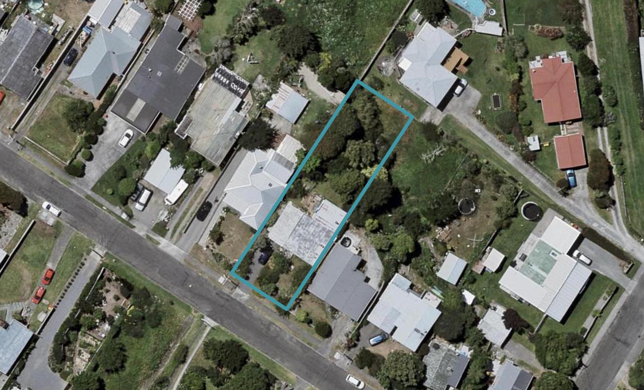 8 Kaka Road, Raumati Beach, Paraparaumu - Carousel 1